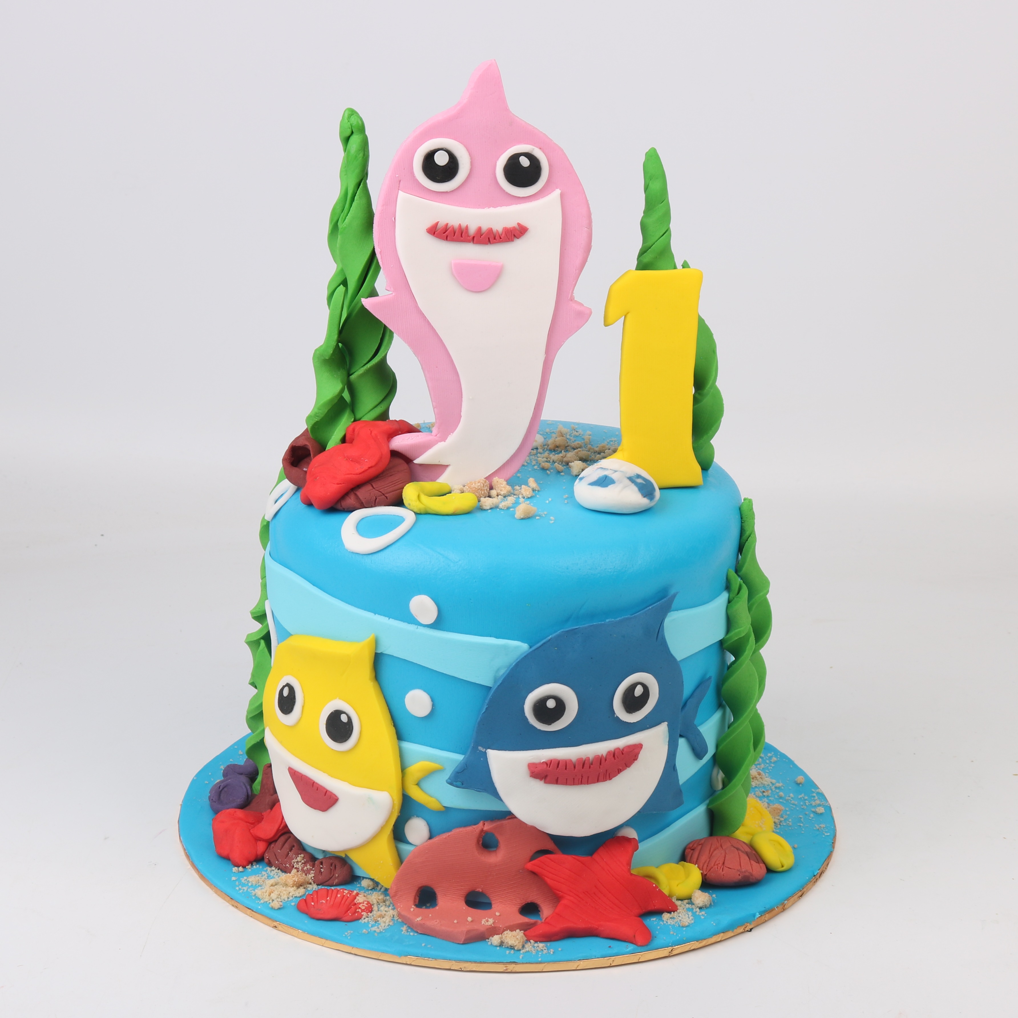 Baby Shark Cake